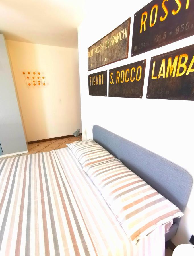 Old Town Apartment With Terrace - Live Love Lake Пескиера дел Гарда Екстериор снимка
